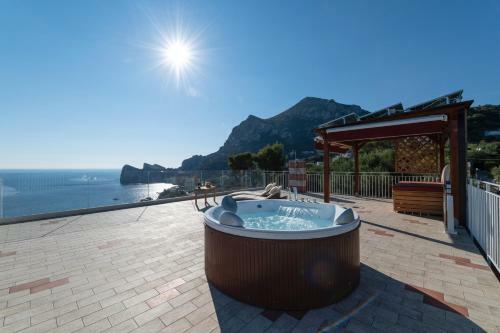 Main Roof Terrace Apartment