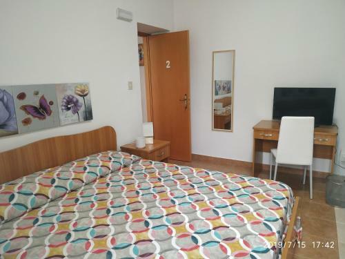 Hostal Santa E Maria Affittacamere