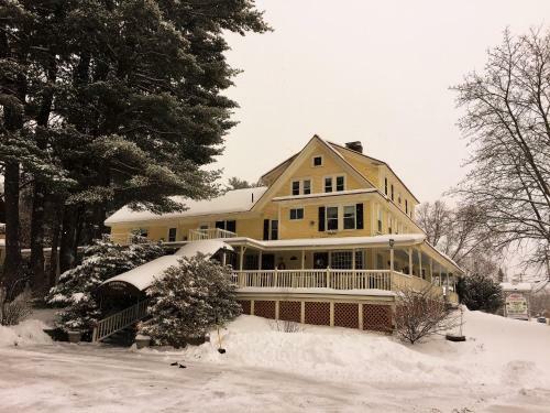Bed & Breakfast Eastman Inn
