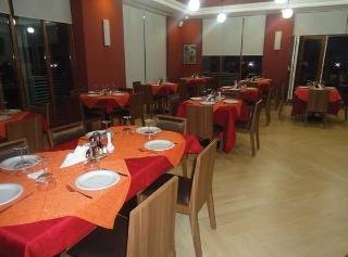 6 Milje Hotel