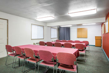 Hotel Rodeway Inn Fresno