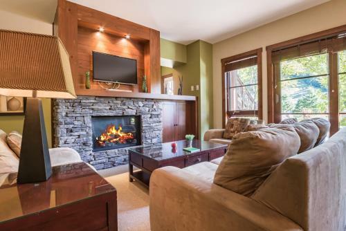 Apartamentos Les Eaux By Tremblant Sunstar
