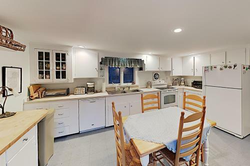 Oyster Bay Bungalow