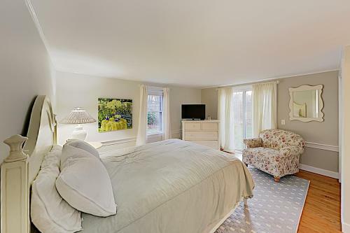 Oyster Bay Bungalow