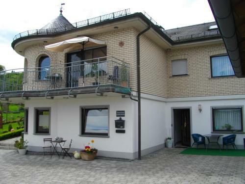 Apartamento Brigitte Karst