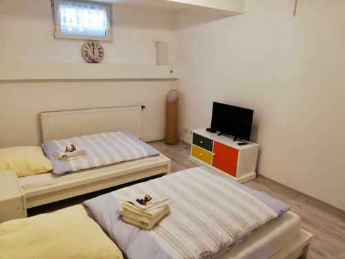 Apartamento Hegelsbergstra�e 38 Ferienwohnung - Souterrain