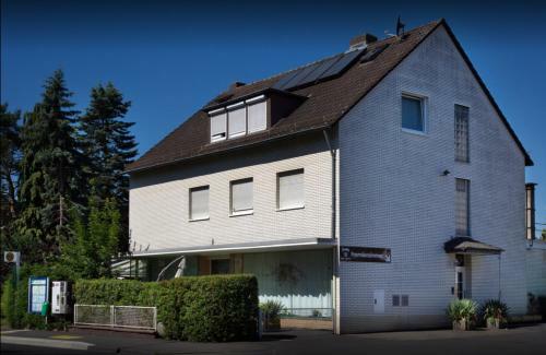 Hostal Pension Waldau
