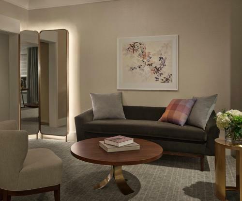 Hotel The Newbury Boston