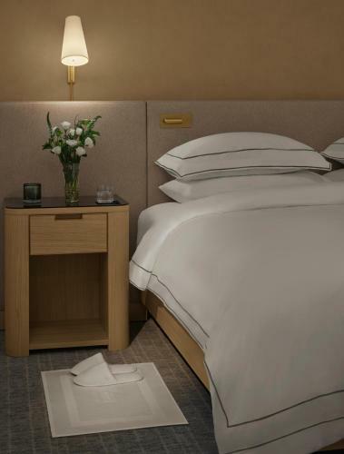 Hotel The Newbury Boston