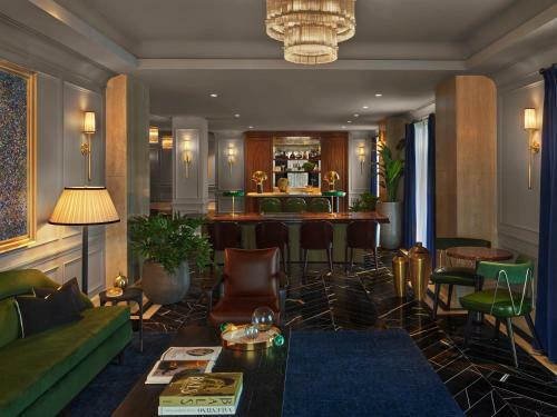 Hotel The Newbury Boston