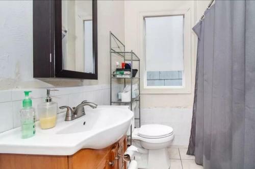 Hostal Private Bedroom Near Boston
