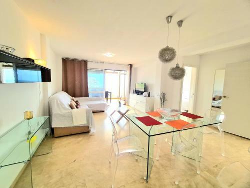 Sunrise Sea Views Eco Apartment With Swimming Pool