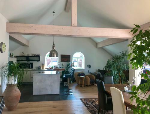 Apartamento �ber Den D�chern Der Stiftsstadt! Exklusives Loft