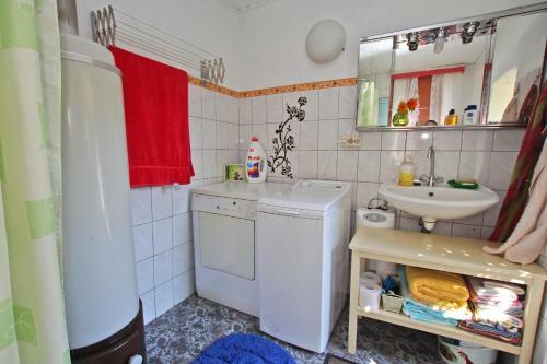 Einfache Camping Huette Kieve See