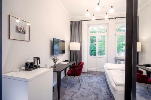 Hostal Hotel Villa Rein