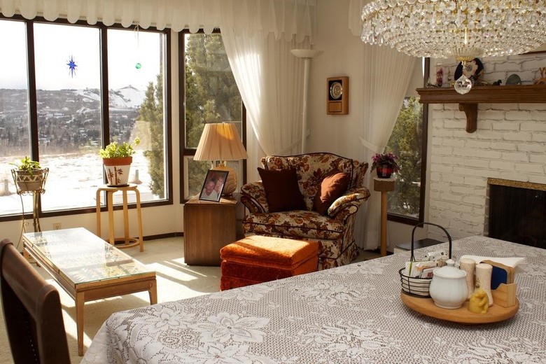 Cozy Nest Bed & Breakfast