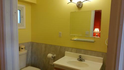 Rymal's Motel