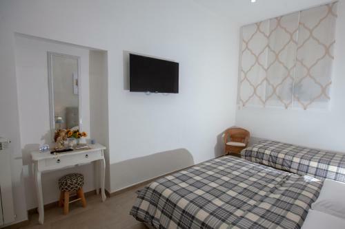 Garibaldi House Apartment