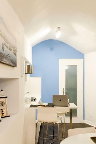 Partenope House