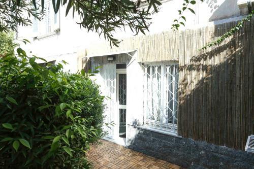 Sanfelice Apartments