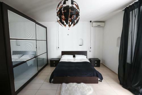 Sanfelice Apartments