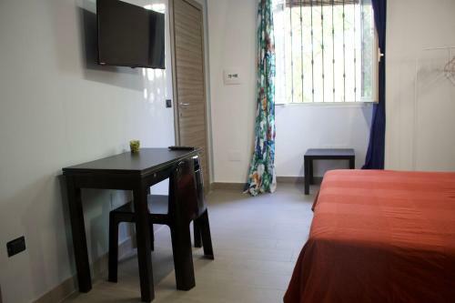 Sanfelice Apartments