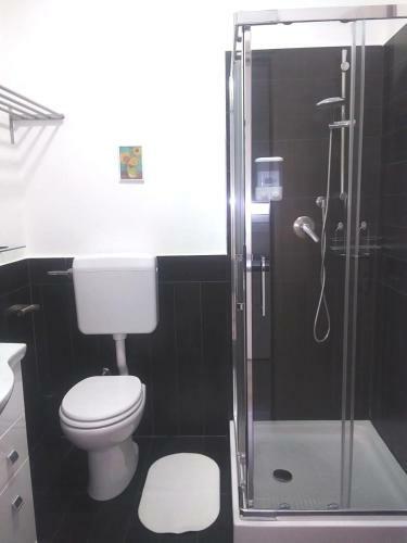 Hostal Meridional Station