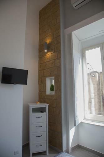 Hostal Vesuvius Luxury Suites