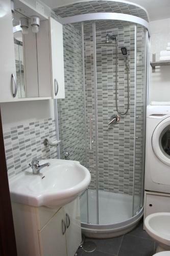 Apartamento Fira's Home