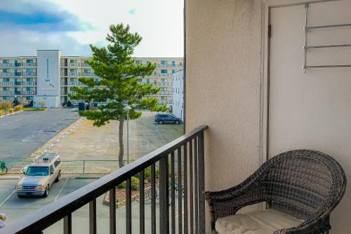 Bluewater East Oceanblock Condos