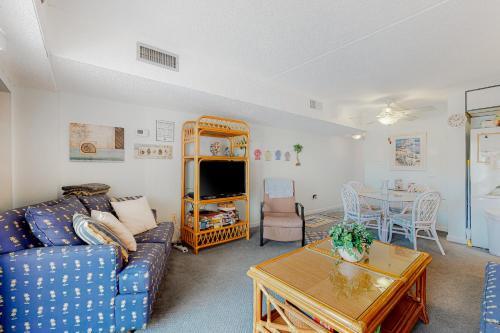 Bluewater East Oceanblock Condos