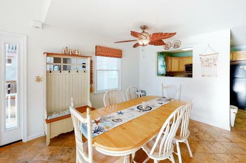 604 Seaweed Lane #1