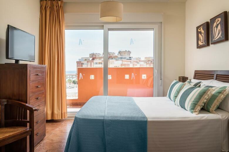 Hotel Alegria Colonial Mar