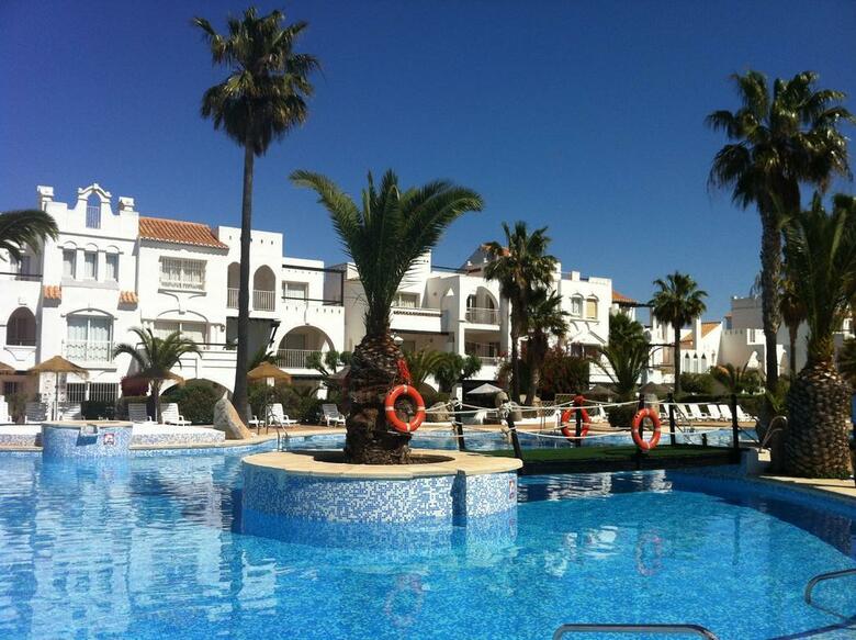 Apartamentos Golf Center