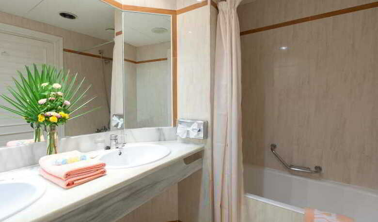Playalinda Aquapark & Spa Hotel