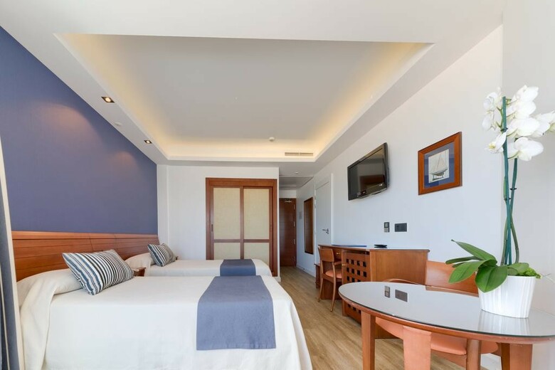 Hotel Puerto Bah�a & Spa