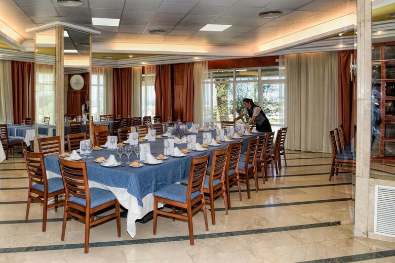 Hotel Puerto Bah�a & Spa