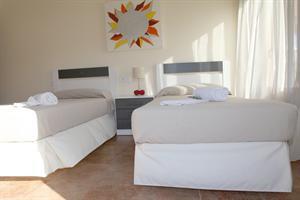Apartamentos Costaluz "costa Esuri"