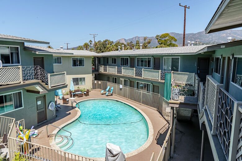 Hotel Inn At East Beach