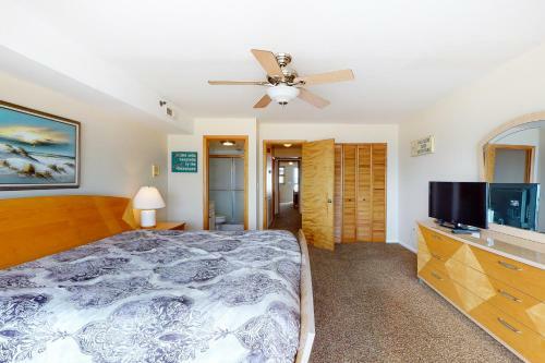 Surf Village 13