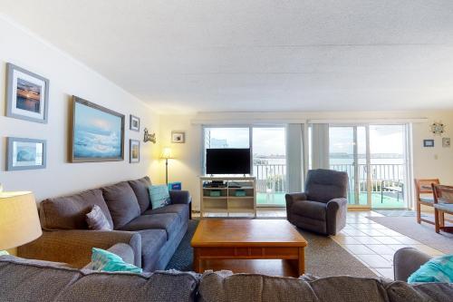 Thunder Island Condos III