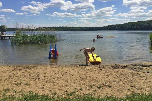 Row Bungalows Am Gro� Labenzer See, Klein Labenz