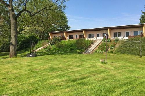Row Bungalows Am Gro� Labenzer See, Klein Labenz
