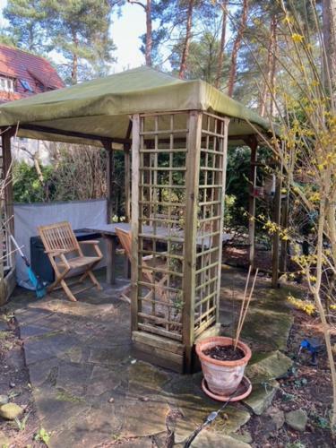 Apartamento Einliegerwohnung Mit Wintergarten (eg)