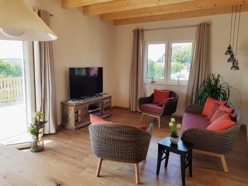 Ferienhaus L�h