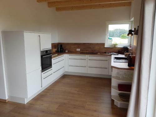 Ferienhaus L�h