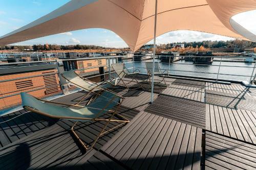 Floatinghouses B�rwalder See