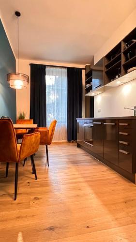 Apartamento H-85 Suites Level 2/4