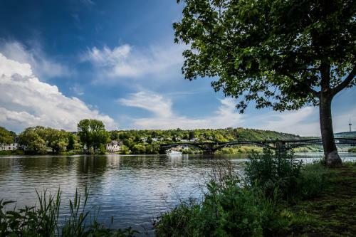Apartamento Villa Am Moselufer Im Kurort Koblenz-g�ls