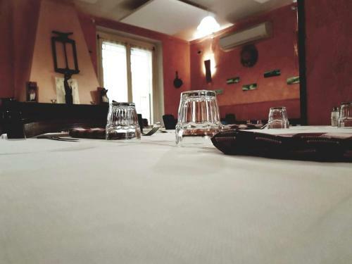 Hostal Locanda Trattoria Gatto Gambarone